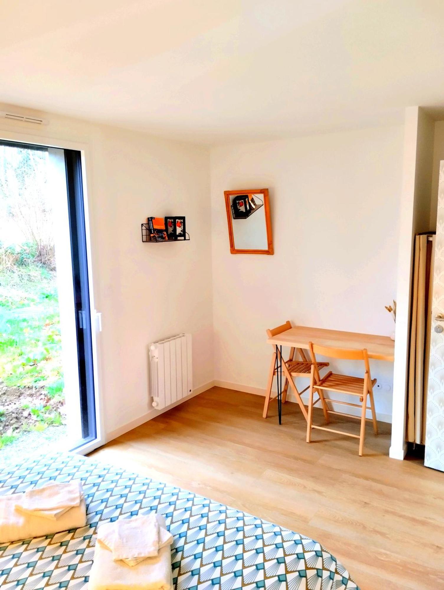 Chez Clo & Tonio Bed and Breakfast Saint-Hélen Εξωτερικό φωτογραφία